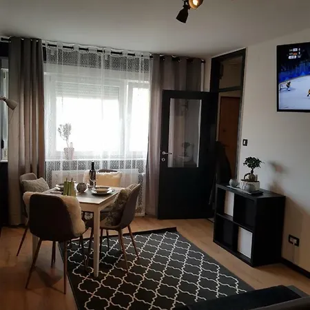 Apartamento Apartments Ljubljana *